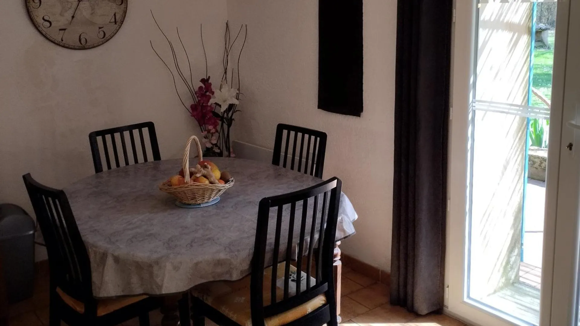 Le Moulin Des Ocres Villa Apt 0*,  Frankrijk
